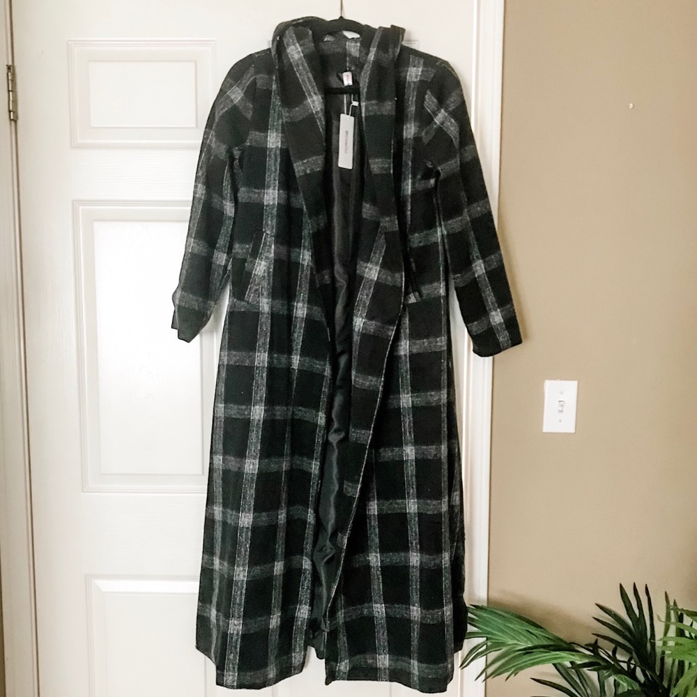 NWT black plaid hooded wrap trench S